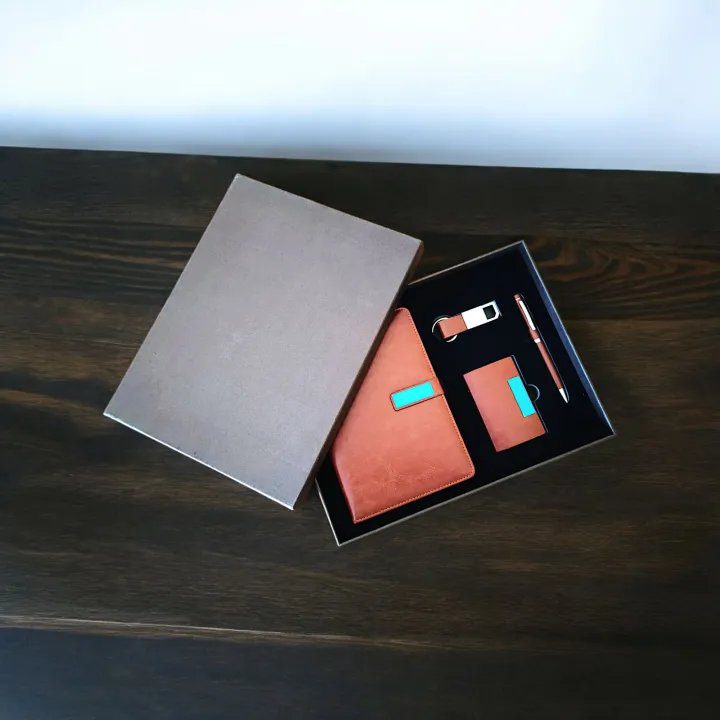 Brown 4-in-1 executive corporate gift set A5 notebook, ballpoint pen, a cardholder, and a keychain - Image 4